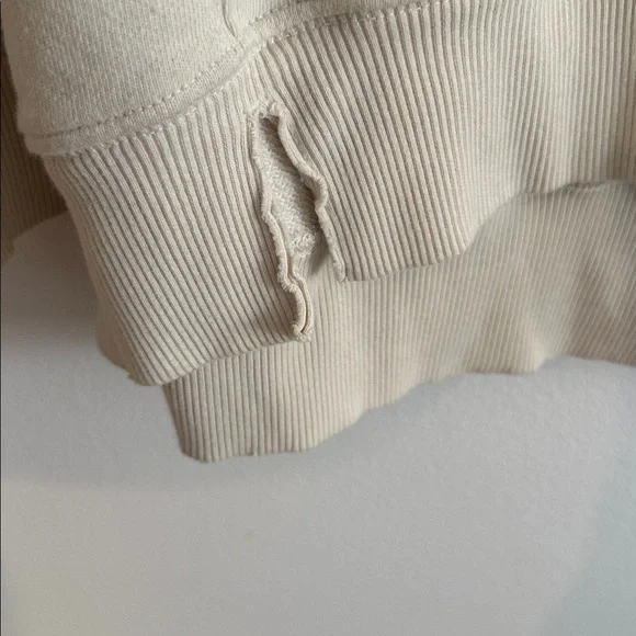 Aerie Oversized Cream and Orange Long Sleeve Hoodie - PRELOVED - Picture 8 of 11